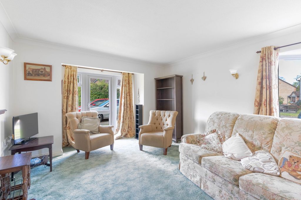 Property photo 2 of 7