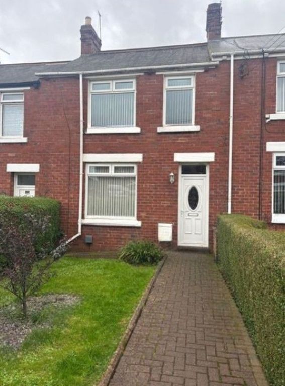 Property photo 1 of 9