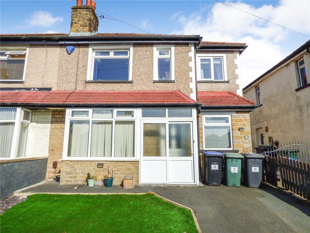 Property photo 1 of 14 Claremont Road