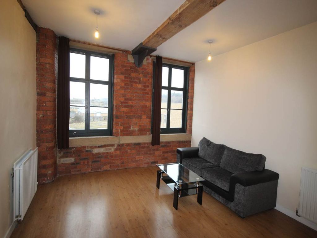 Property photo 2 of 5 Living Room