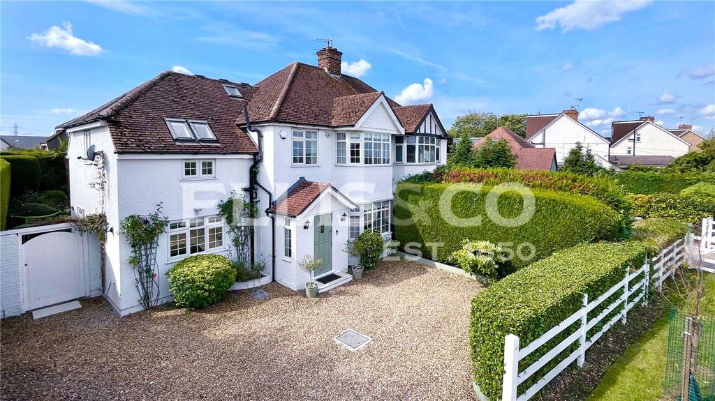 Property photo 2 of 26 Picture No. 11