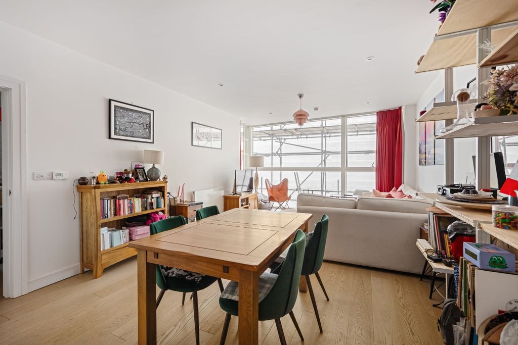 Property photo 2 of 9 094A9877