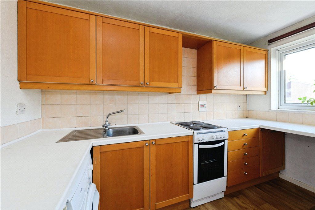 Property photo 3 of 19 Picture No. 02