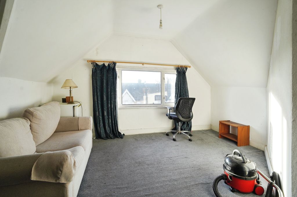 Property photo 2 of 20 Reception Room