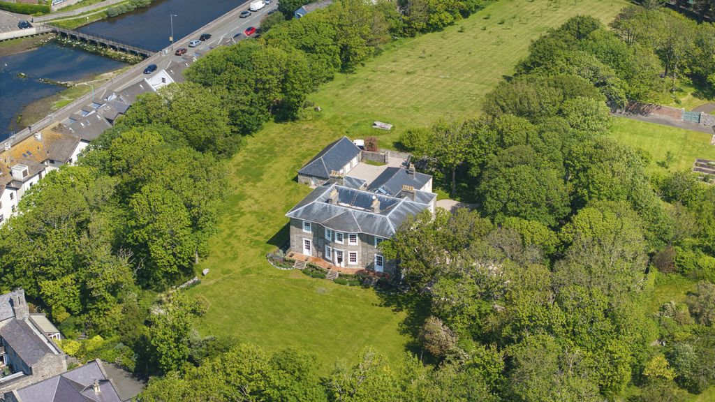 Additional image 4 of 7 bed detached house for saleLorne House, Douglas Street, Castletown IM9