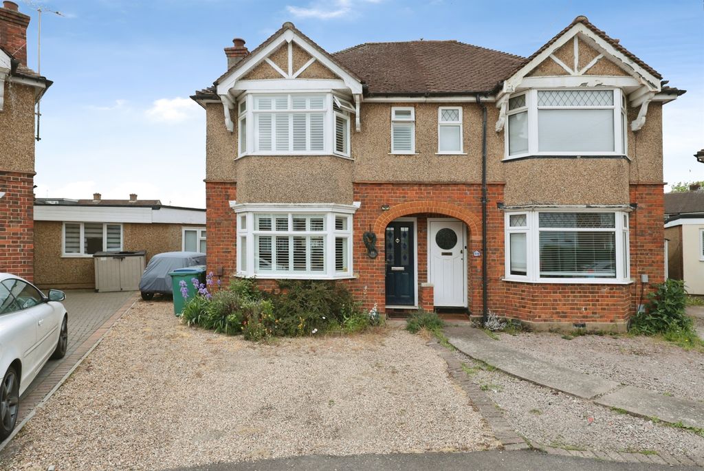 Property photo 1 of 12