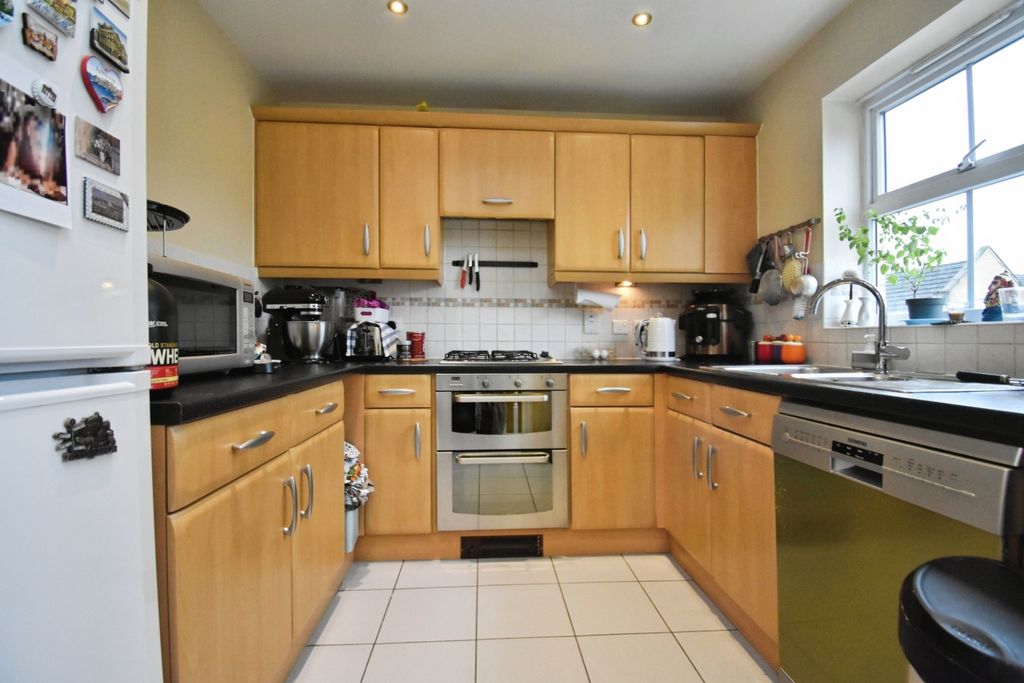 Property photo 2 of 10 47B10F7d-Dsc_0107