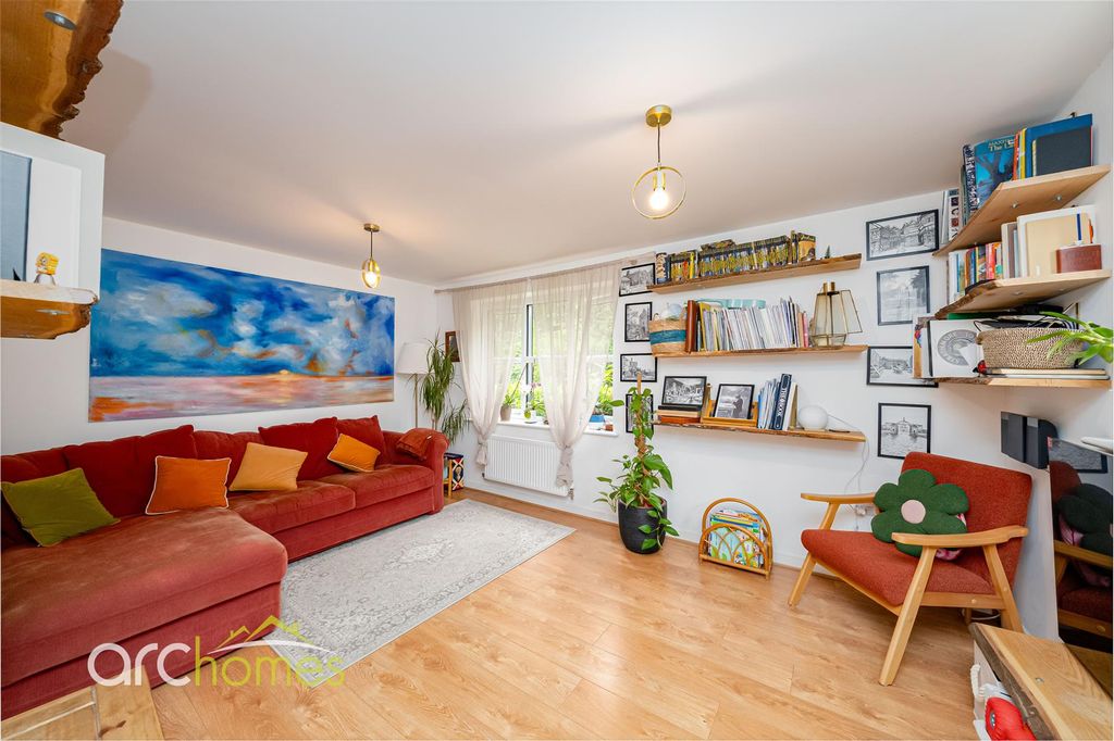 Property photo 2 of 26 Tiverton-1-2.Jpg