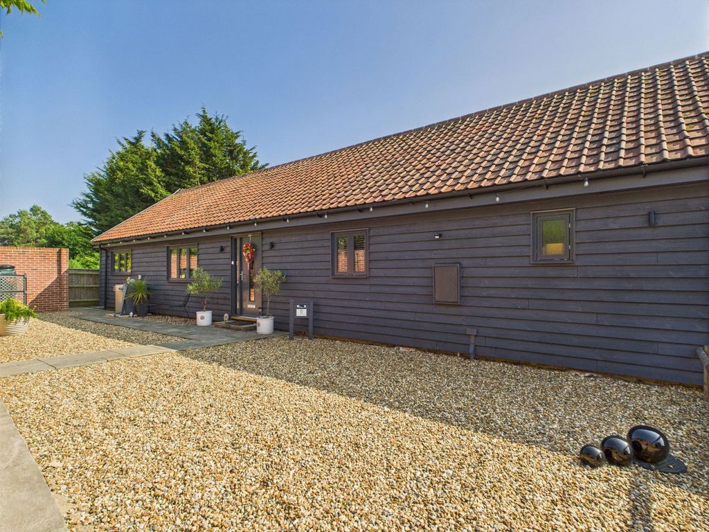 Property photo 1 of 26