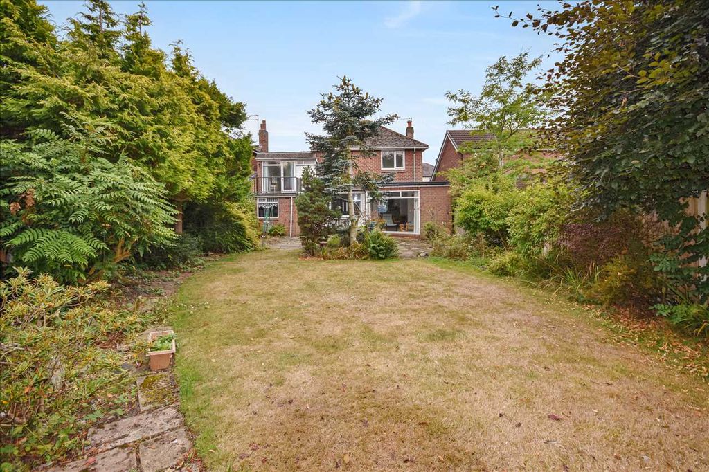 Property photo 2 of 17
