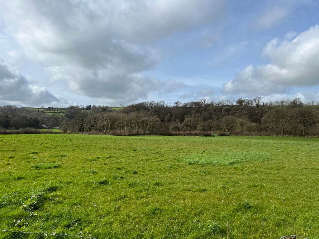 Property photo 2 of 45