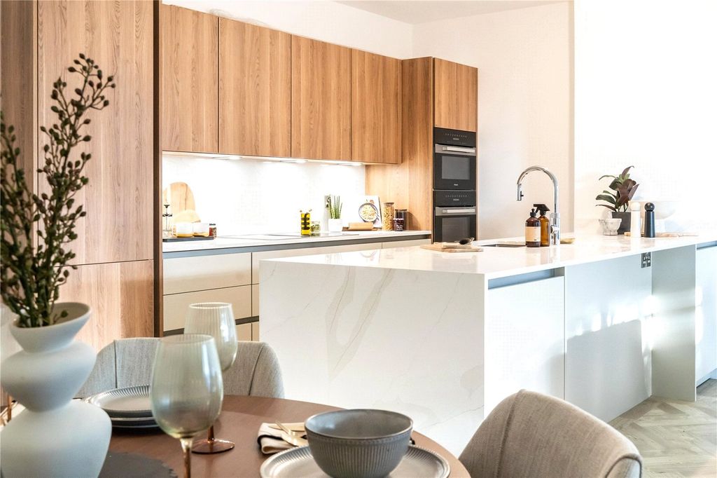 Property photo 2 of 15 Example Kitchen