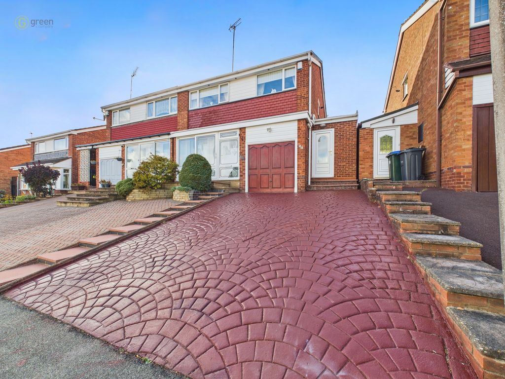 Property photo 1 of 51