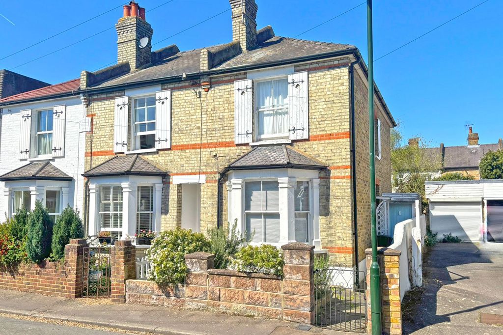 Property photo 1 of 13