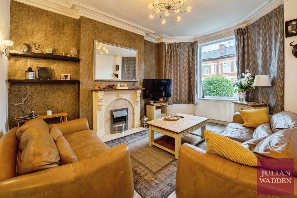 Property photo 2 of 15 Picture 2