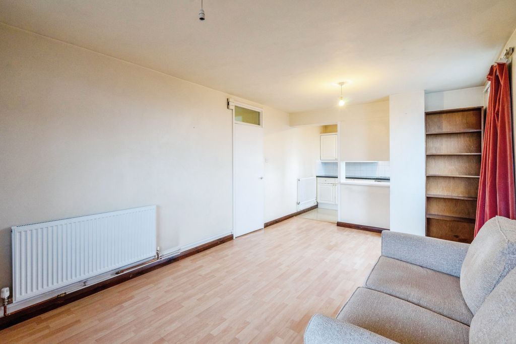 Property photo 3 of 17 Photography