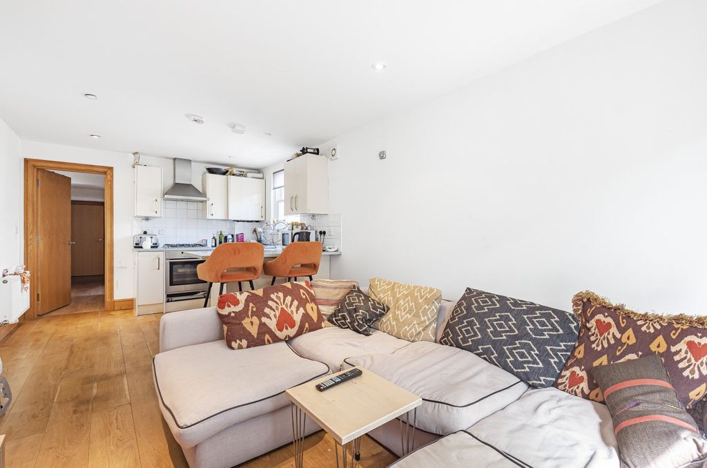 Property photo 2 of 9 Picture No. 03