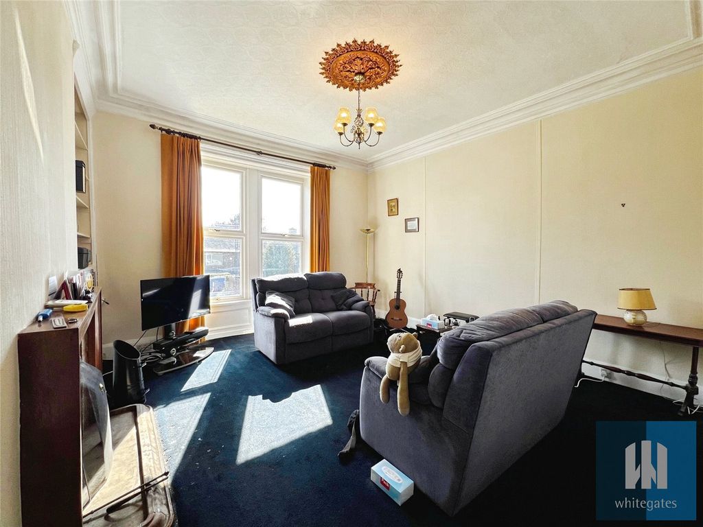 Property photo 3 of 27 Picture No. 48