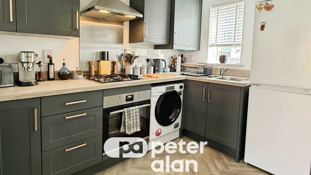 Property photo 2 of 16