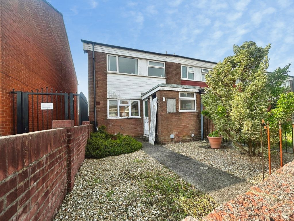 Property photo 1 of 11 Pbox-Img.Jpg