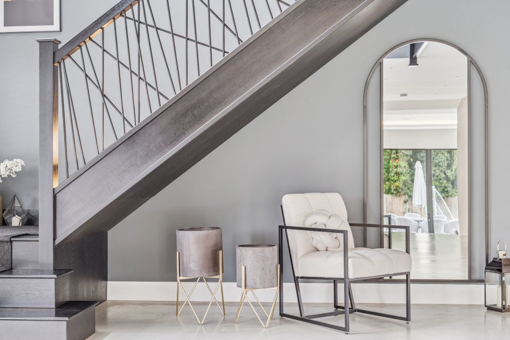 Property photo 3 of 28