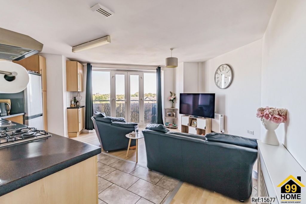 Property photo 3 of 22 Photo 2