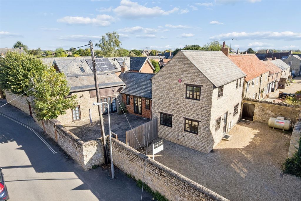 Property photo 1 of 23 Dji_0005-c553523F3E418Fd16517c2F44d263B06.Jpg