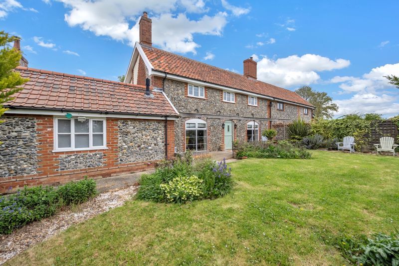 Property photo 1 of 22 Front