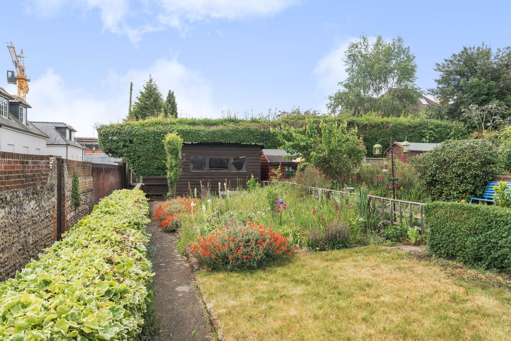 Property photo 3 of 21 1453542-5-6A030E0...