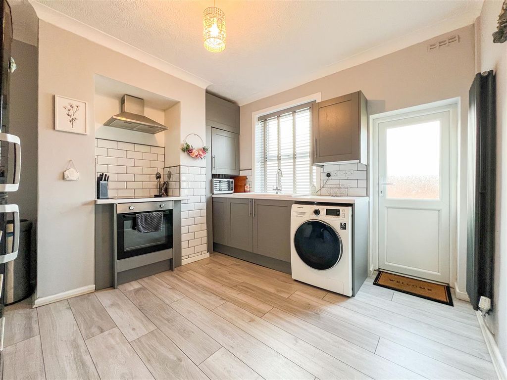 Property photo 2 of 19 Ground Floor Kitchen