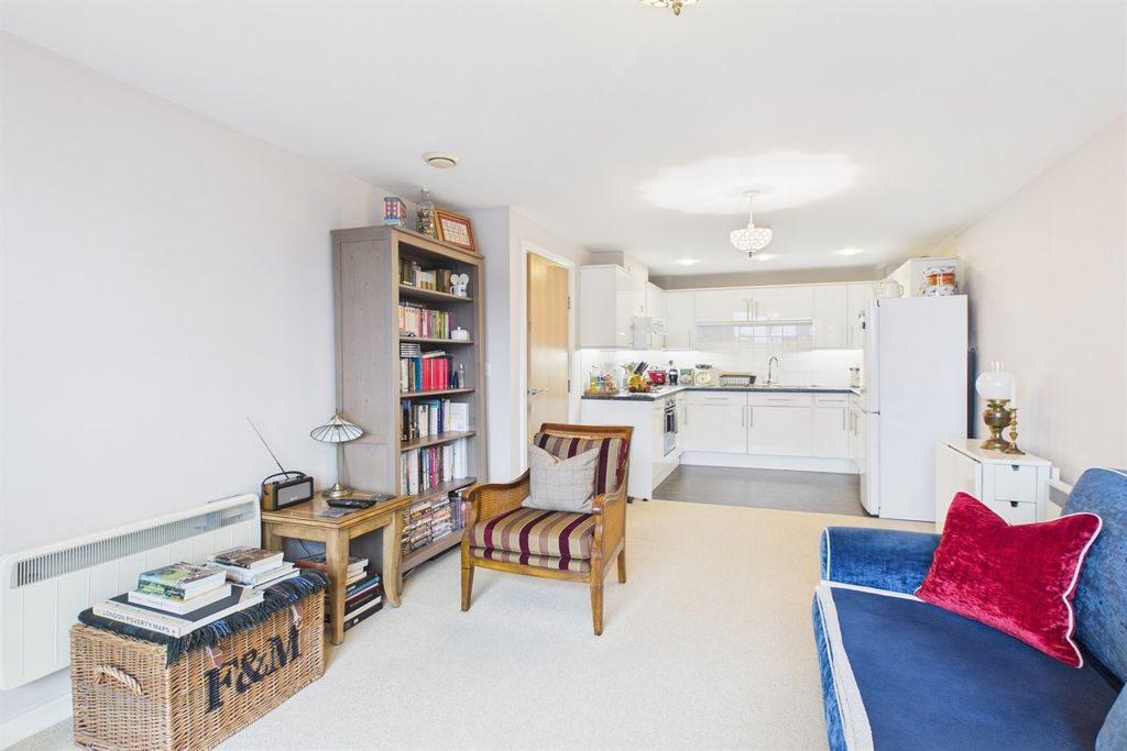 Property photo 3 of 11 Living Area