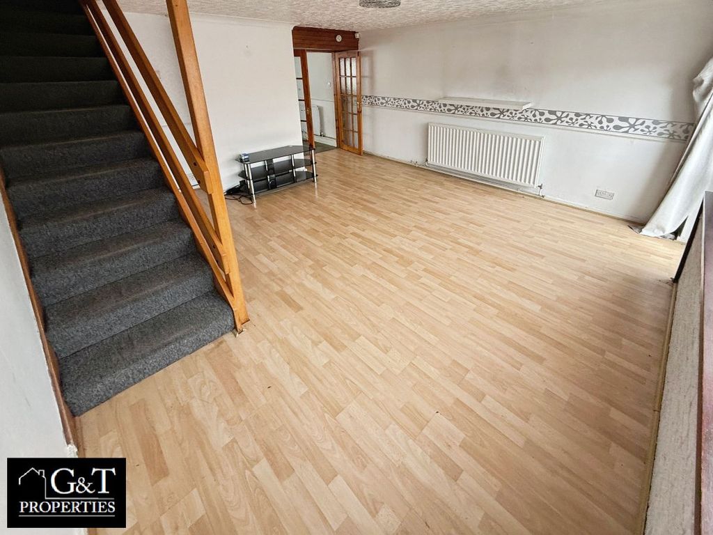 Property photo 2 of 16 Reception Room