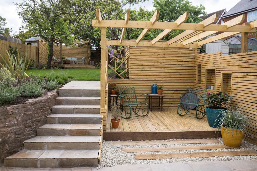 Property photo 2 of 19