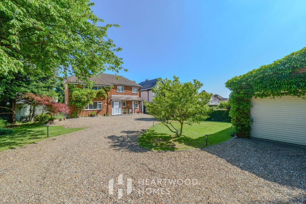 Property photo 1 of 24