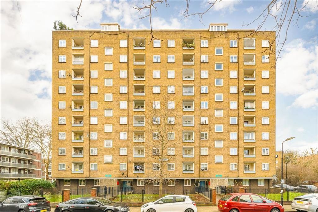 Property photo 1 of 8