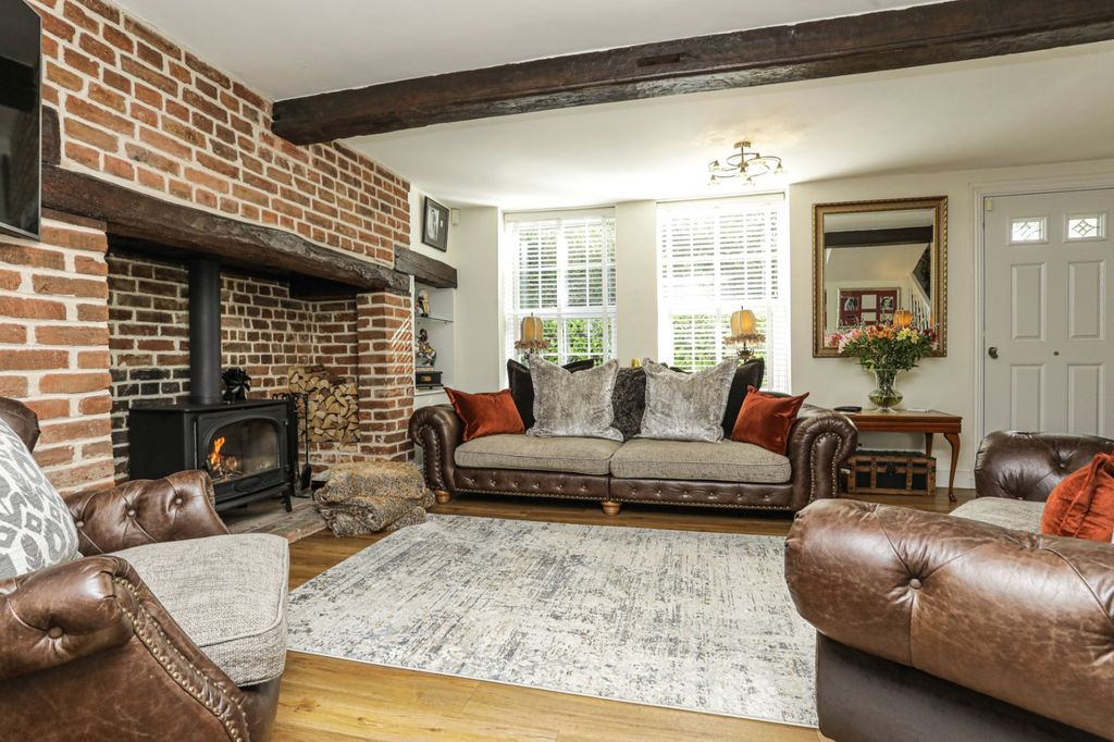 Property photo 3 of 31 Picture 3