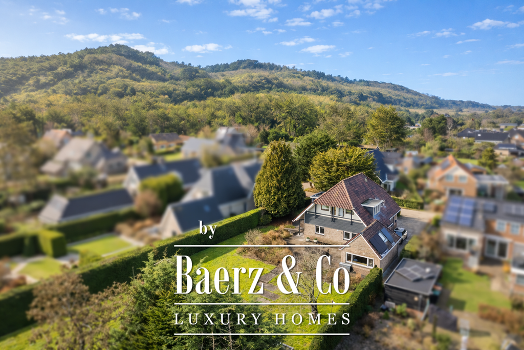 Property photo 1 of 54