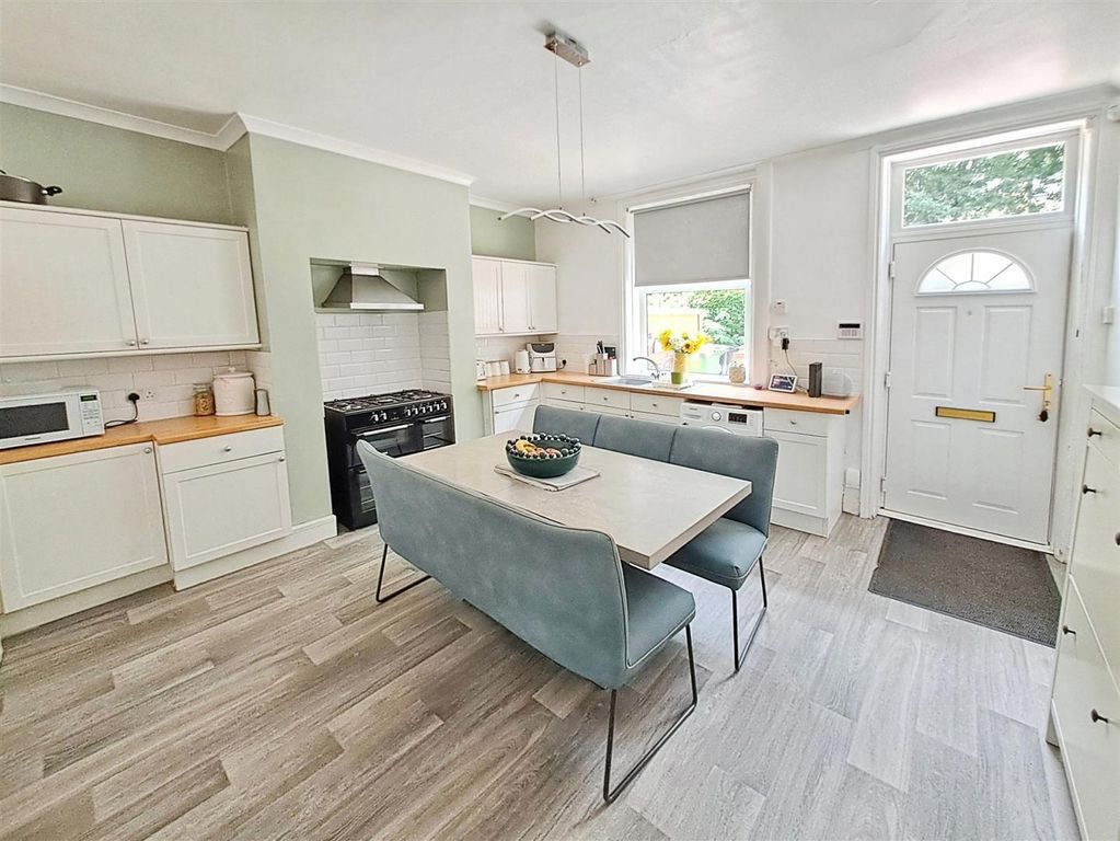 Property photo 2 of 10 Kitchen/Diner