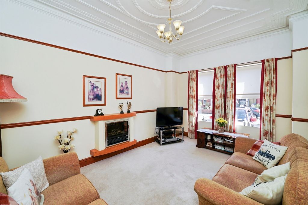 Property photo 2 of 24