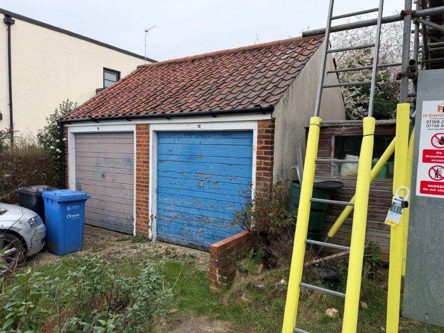 Property photo 3 of 18