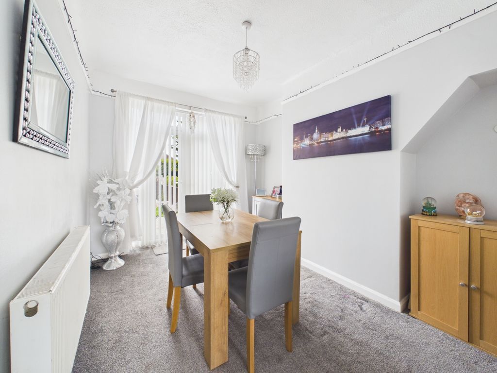 Property photo 3 of 10 Dining Room