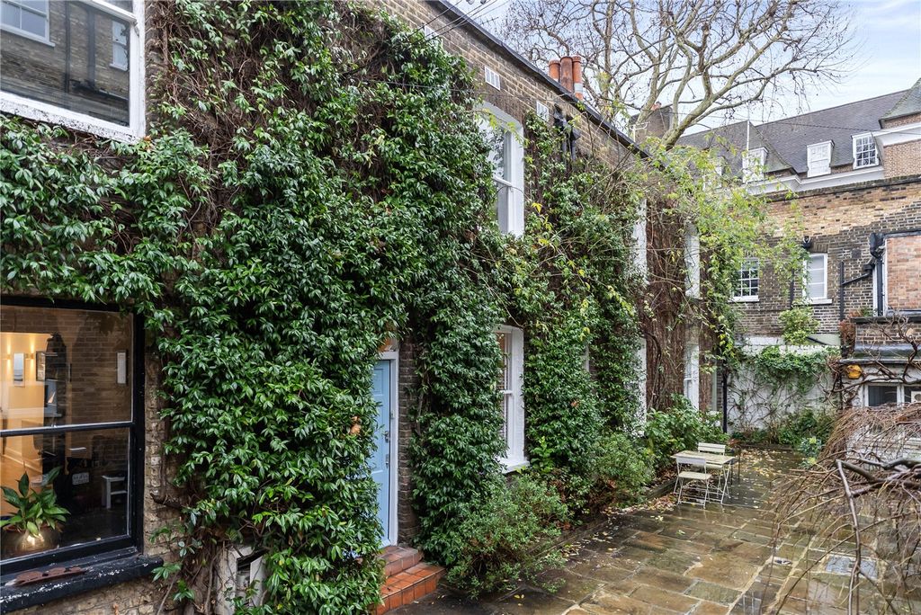 Property photo 1 of 16 Picture No. 08