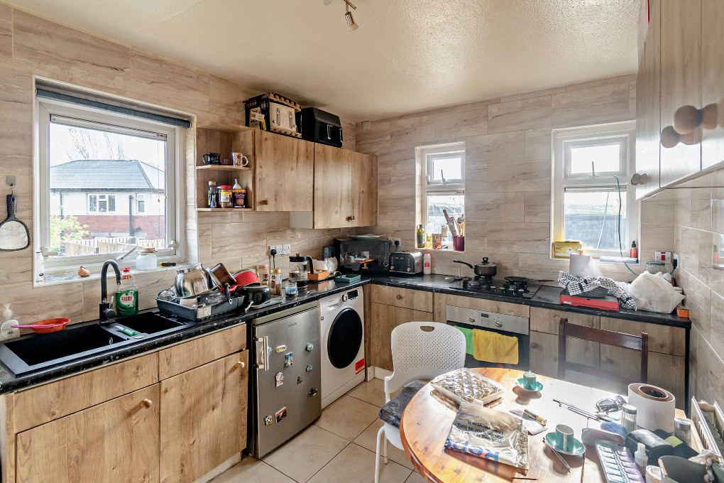 Property photo 3 of 9