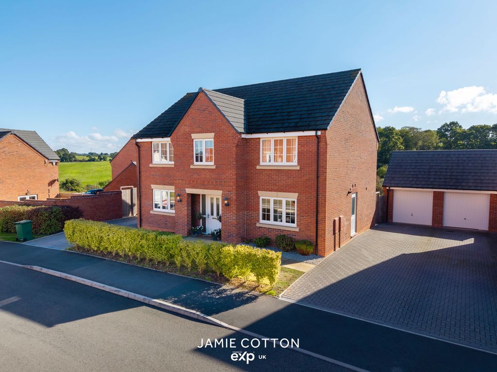 Property photo 1 of 40