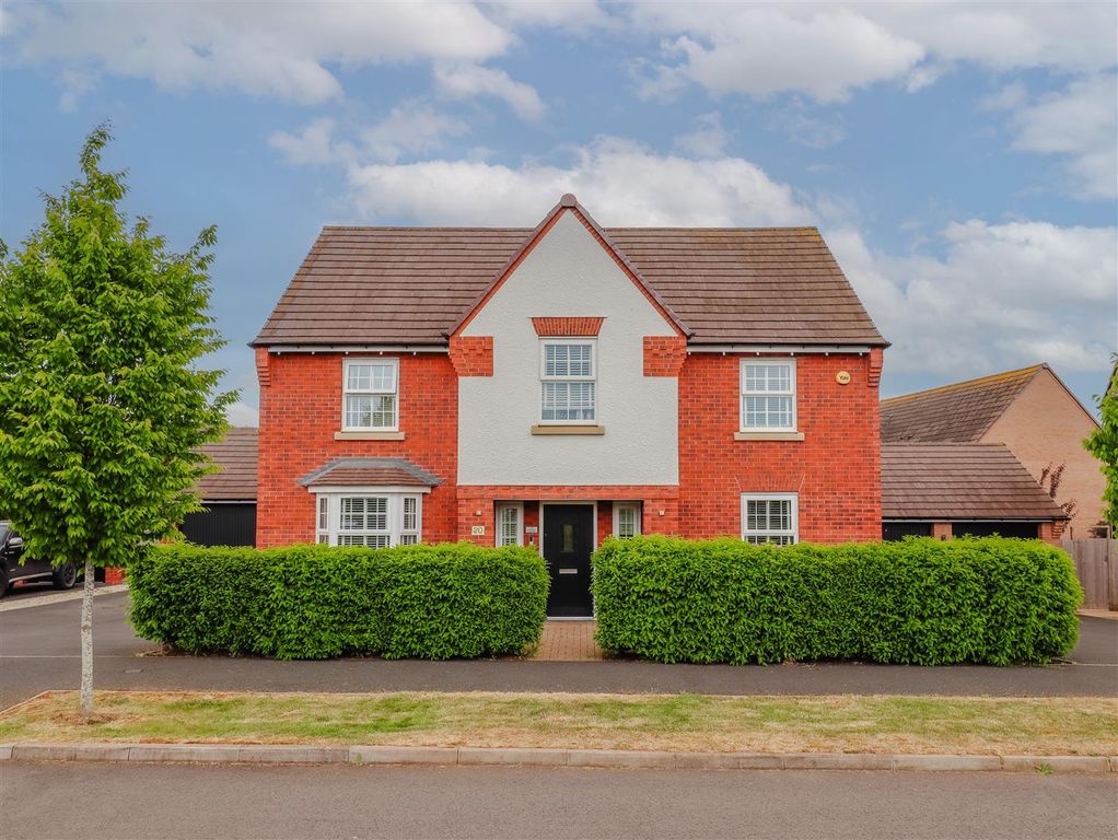 Property photo 1 of 37