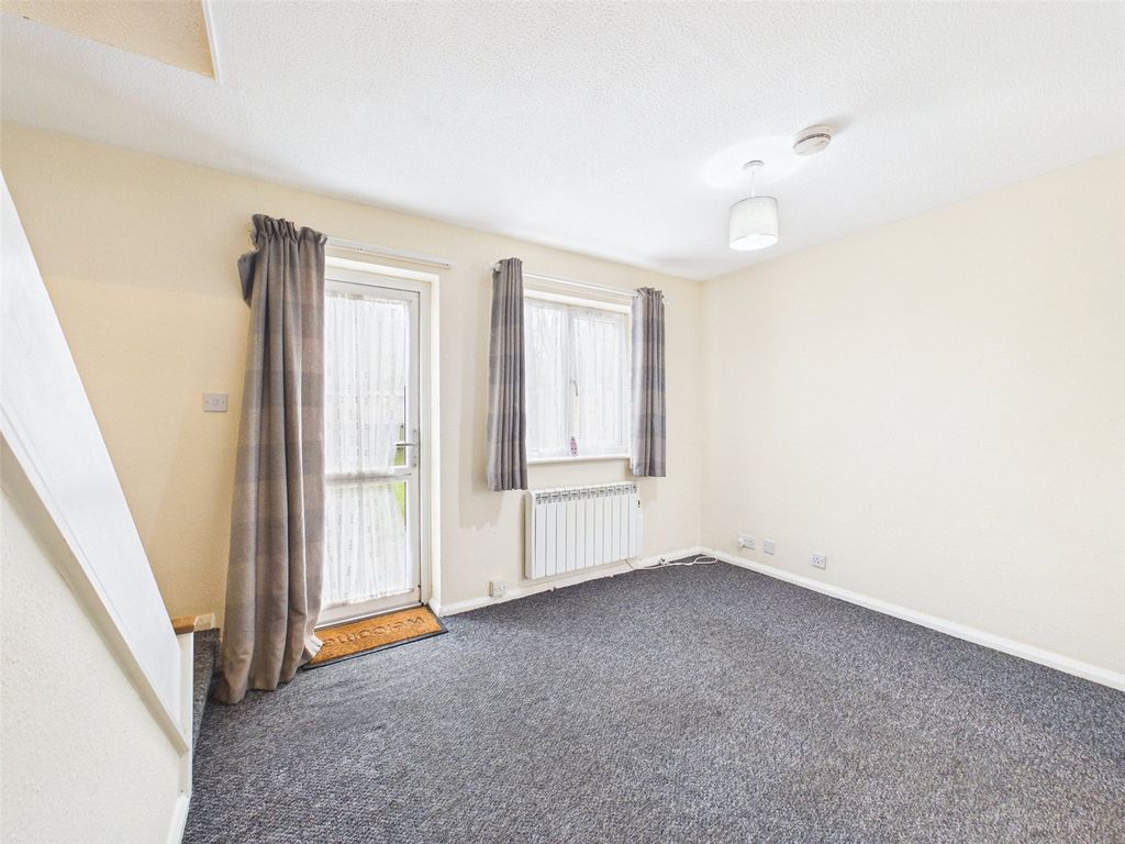 Property photo 2 of 11 Picture No. 02