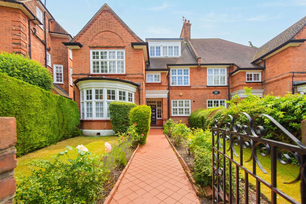 Property photo 1 of 7
