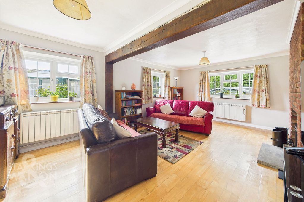 Property photo 3 of 40