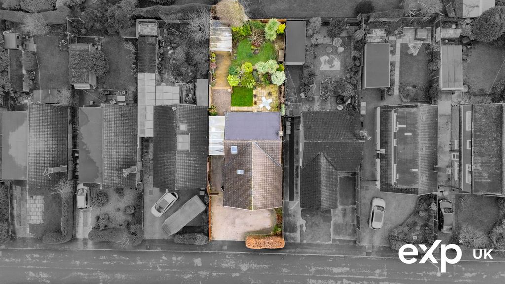 Property photo 3 of 25