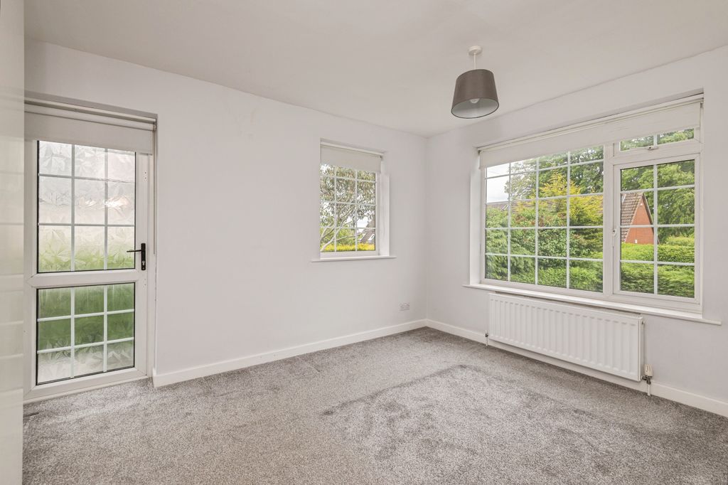 Additional image 10 of 4 bed detached house for saleWoodhall Park Grove, Pudsey LS28
